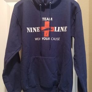 9 line hoodie
